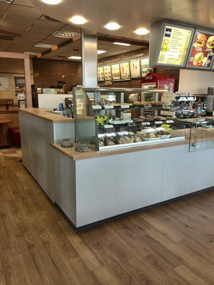 Kühltheke aus der Schreinerei Spangler